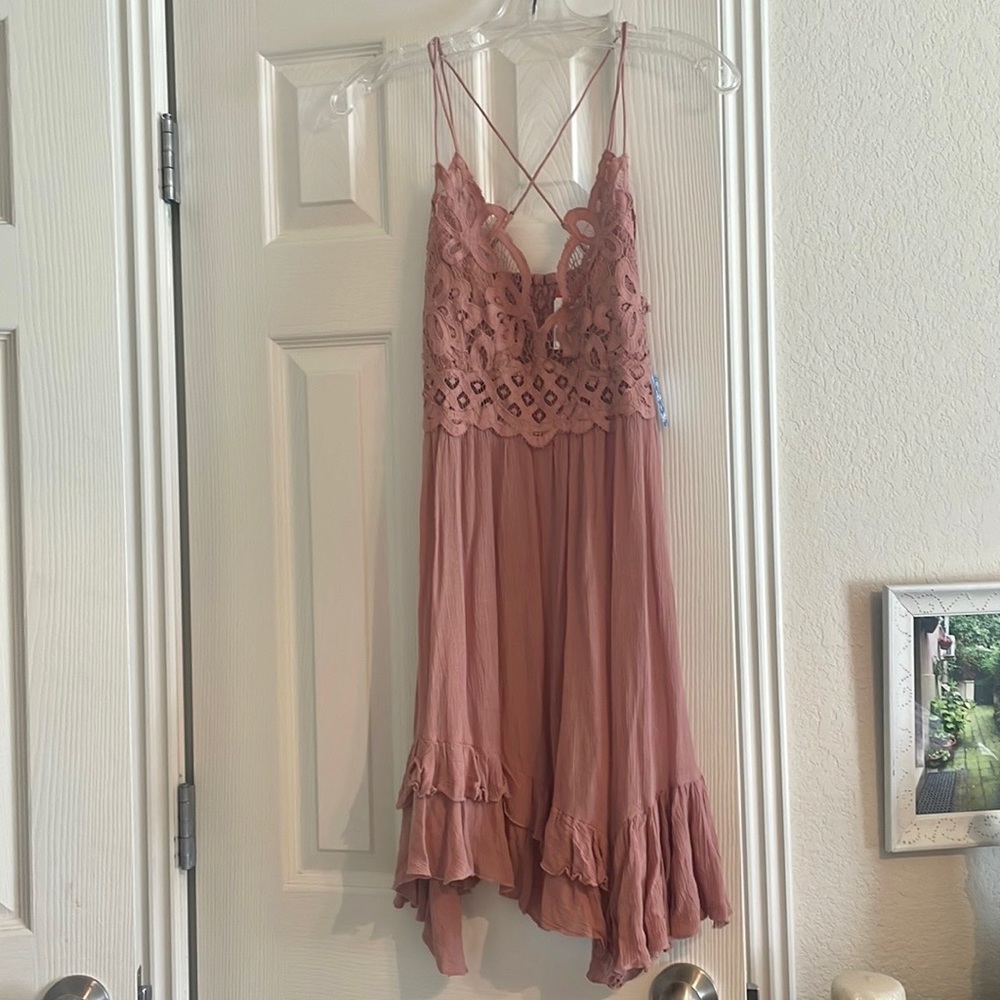 Free People One Adella Slip L in Rose